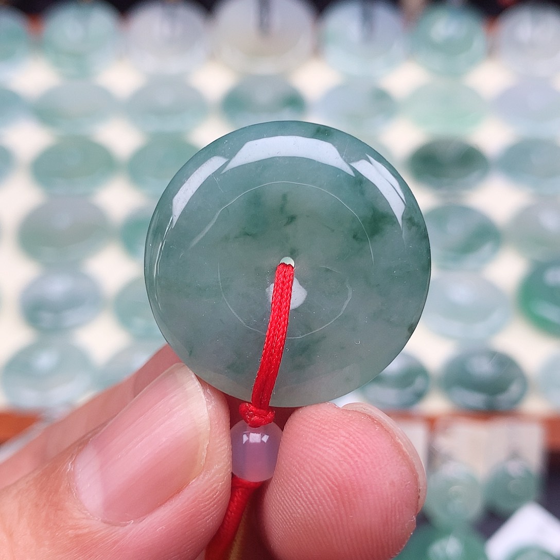 颈饰未镶嵌翡翠28.2-5.7mm