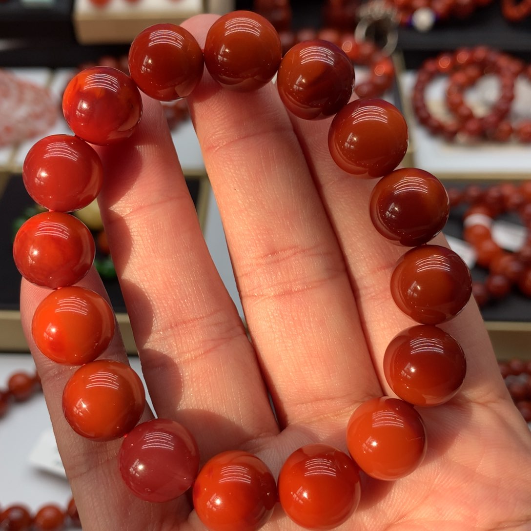 南红玛瑙手链未镶嵌