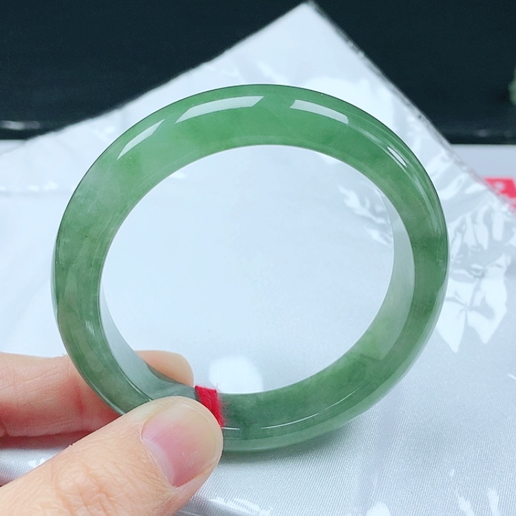 【闪购商品】翡翠手镯未镶嵌天然翡翠手镯