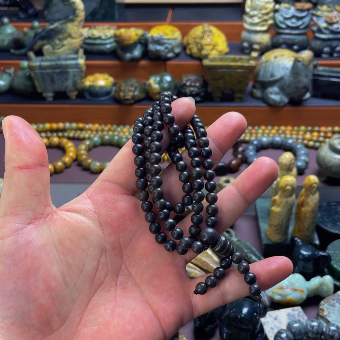 【闪购商品】未镶嵌岫岩河磨玉（透闪石质玉）挂件