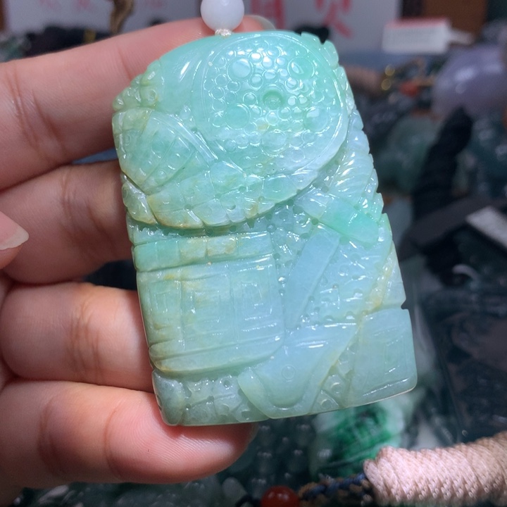 翡翠颈饰未镶嵌保真天然A货翡翠