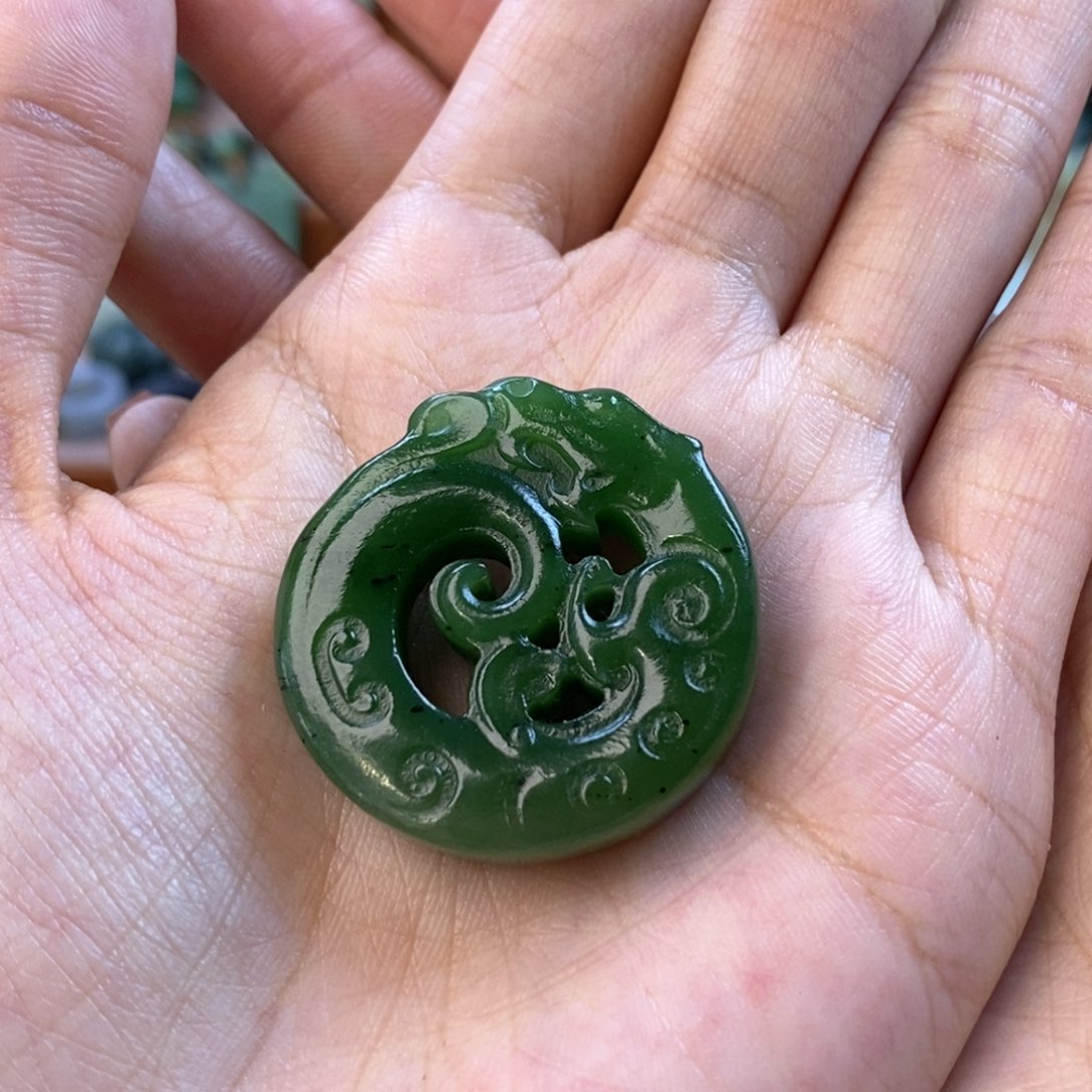和田玉（碧玉）颈饰未镶嵌