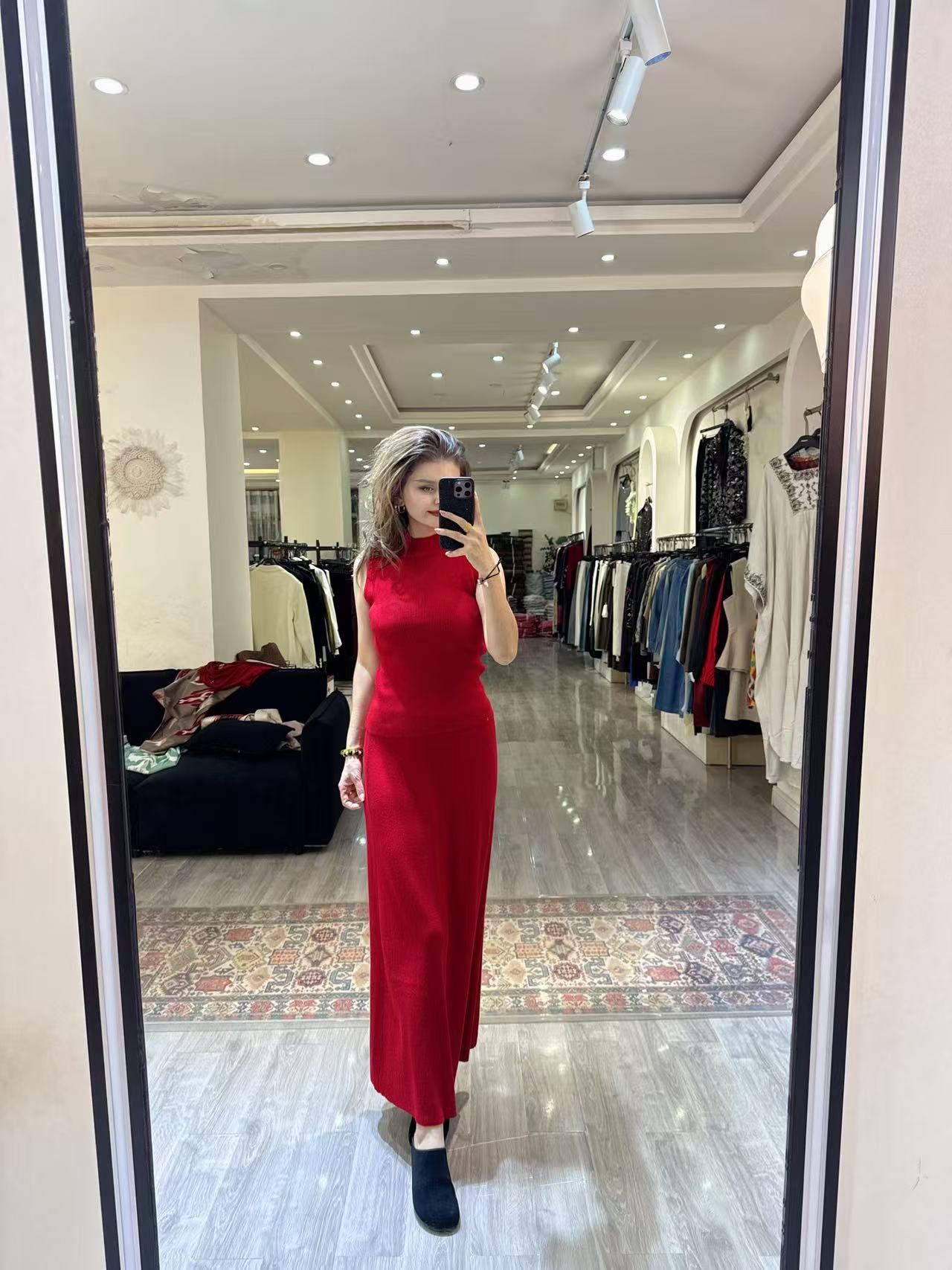 2025年自家原创设计无袖上衣显瘦半身裙两件套女款套装 