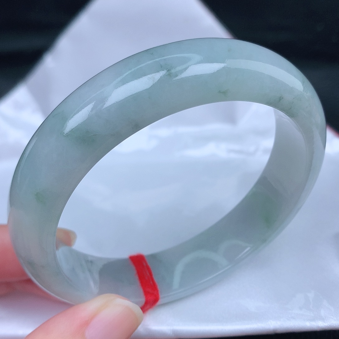 未镶嵌手镯翡翠天然