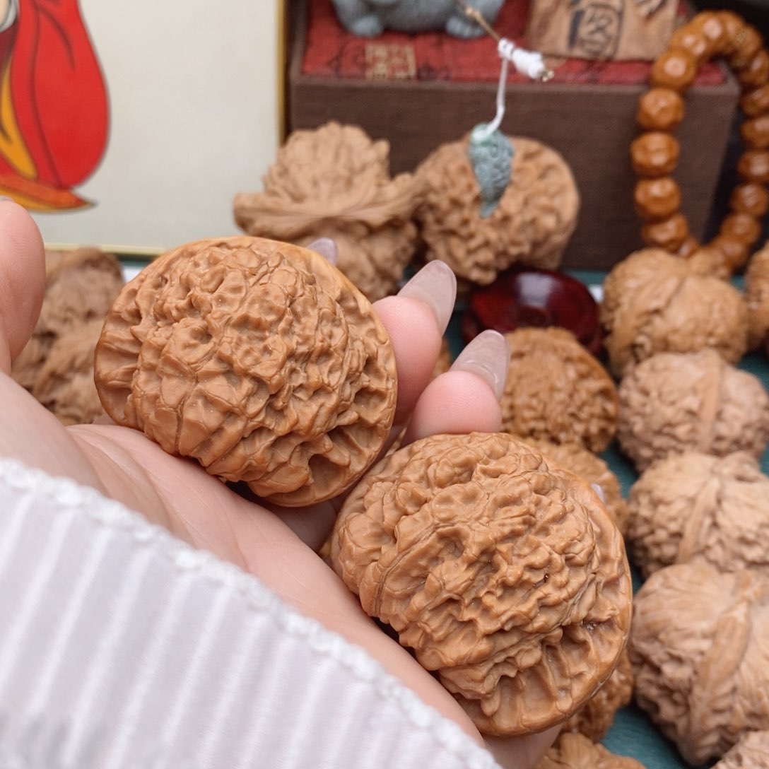 文玩核桃把件官帽