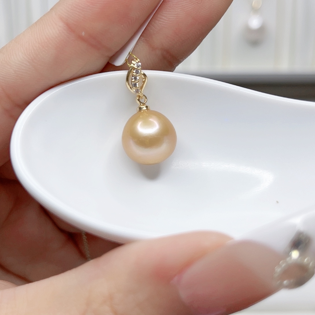 淡水珍珠颈饰未镶嵌