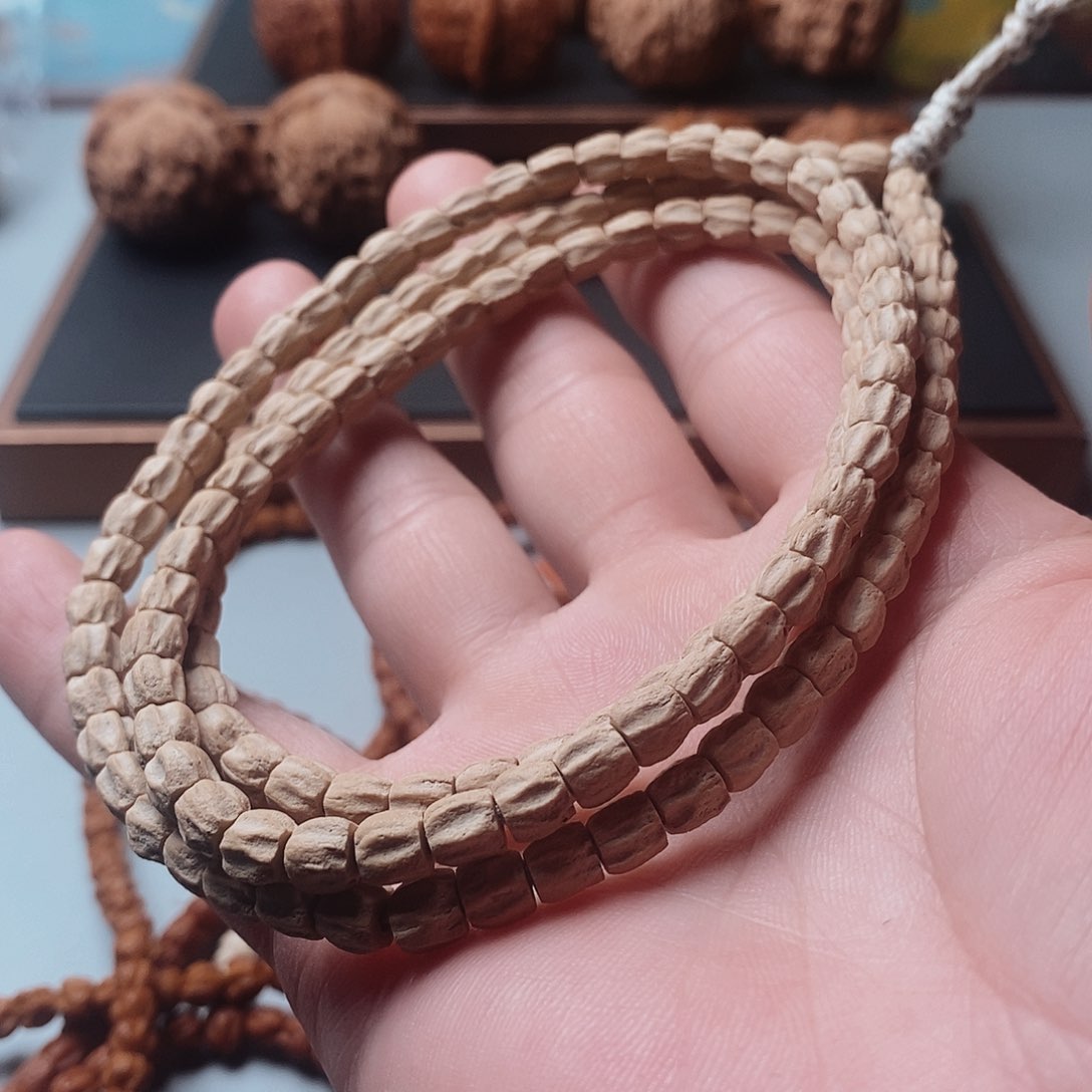 柏香籽/百香籽吊坠高桩顺纹