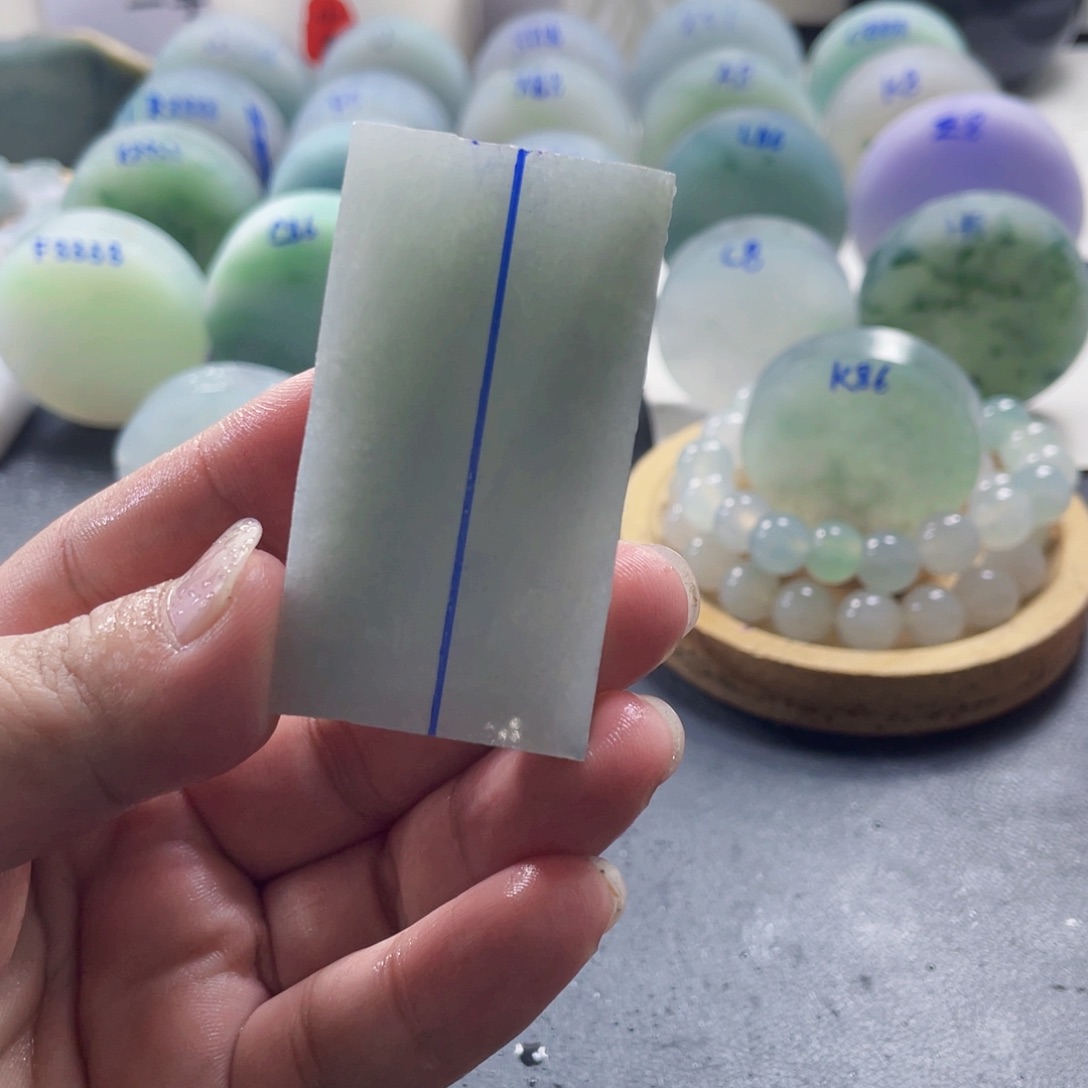 子***清定制翡翠未镶嵌08090807