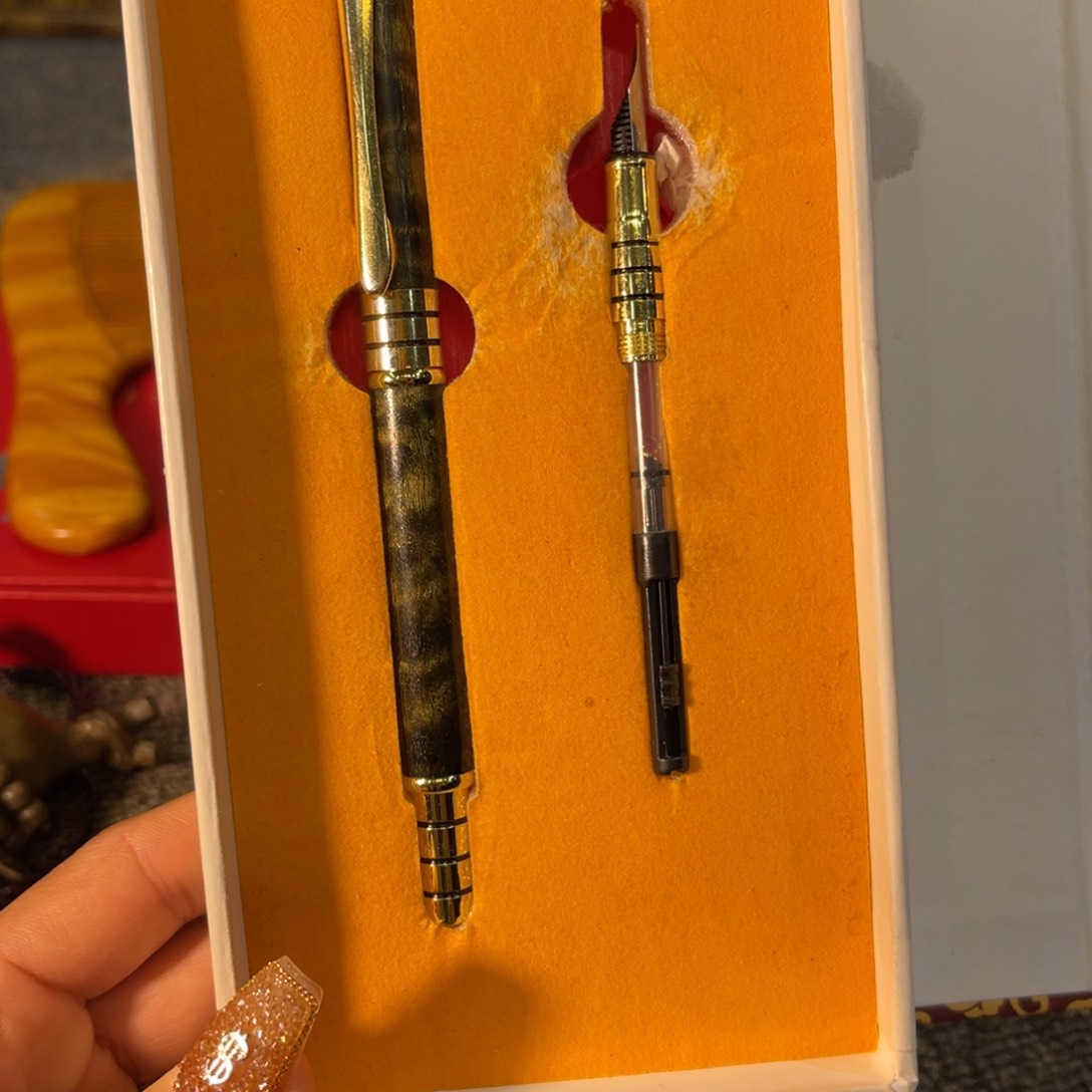 乌木类成套家具双用笔
