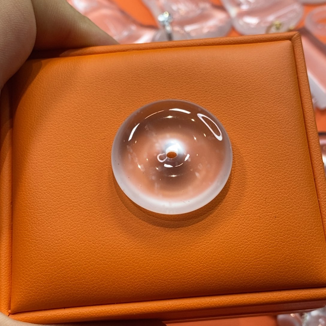 石英质玉吊坠未镶嵌妍****吧