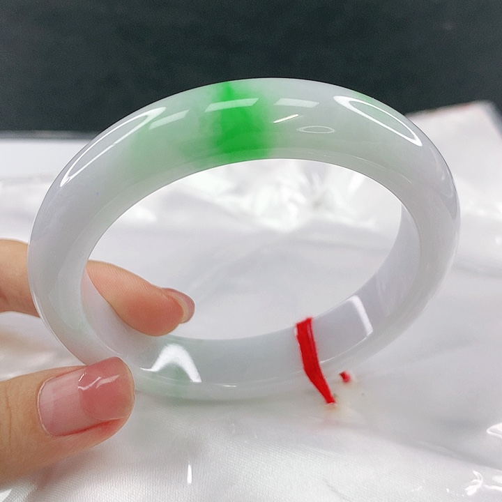 翡翠未镶嵌手镯圈57，58074