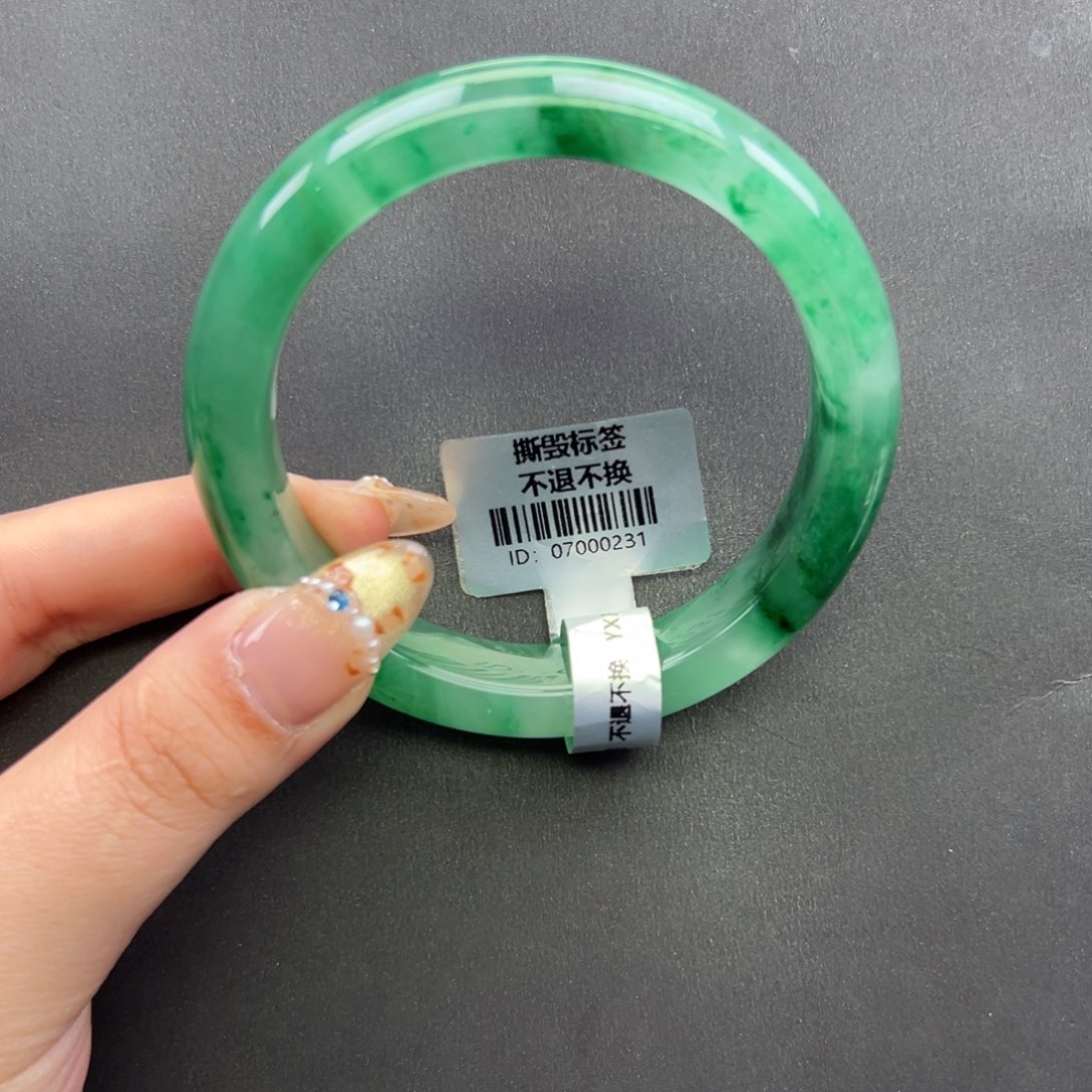 石英质玉未镶嵌手镯+59.7 会会