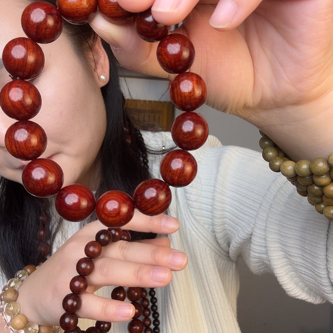 一***七小叶紫檀哈哈哈哈哈哈哈哈