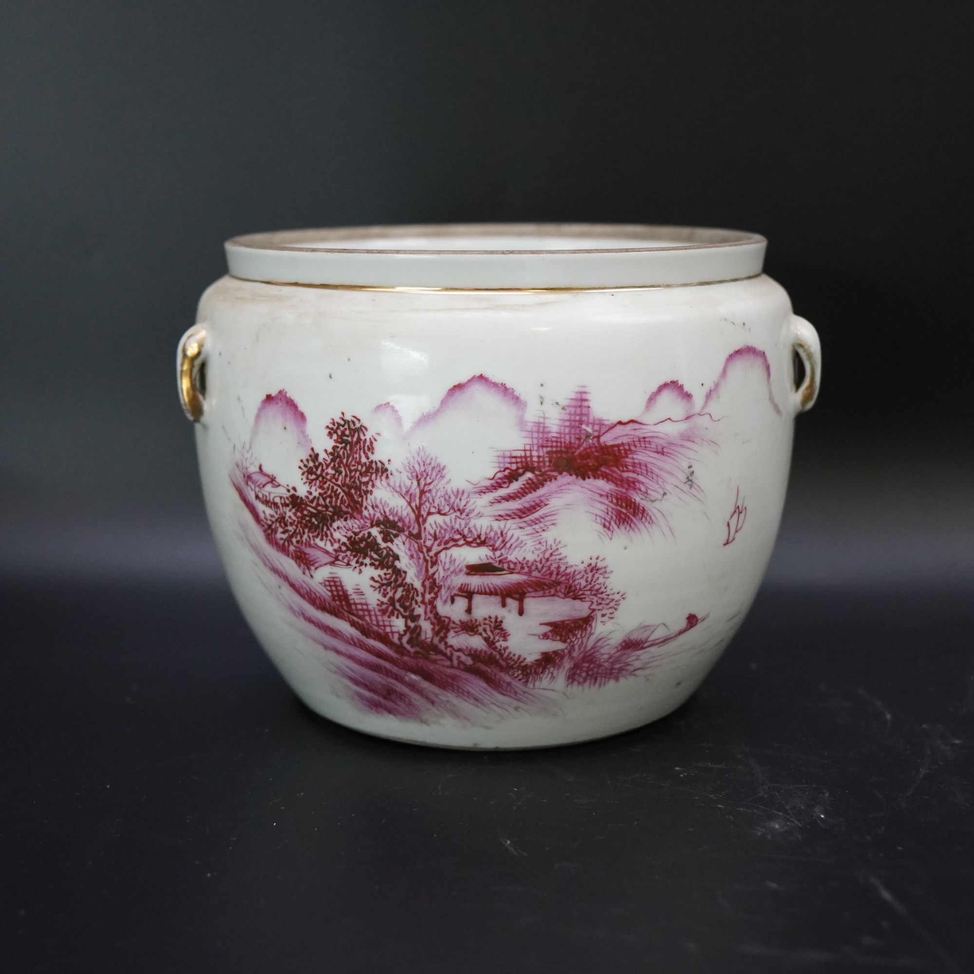 Lot.25072674民国胭脂红釉山水诗文粥罐 高约15cm，口径约16.5cm