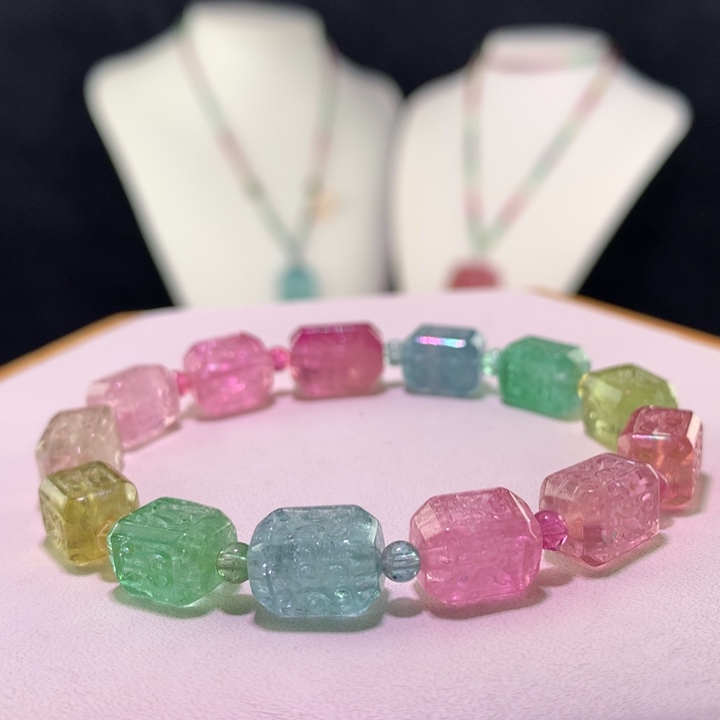 双色碧玺手链未镶嵌