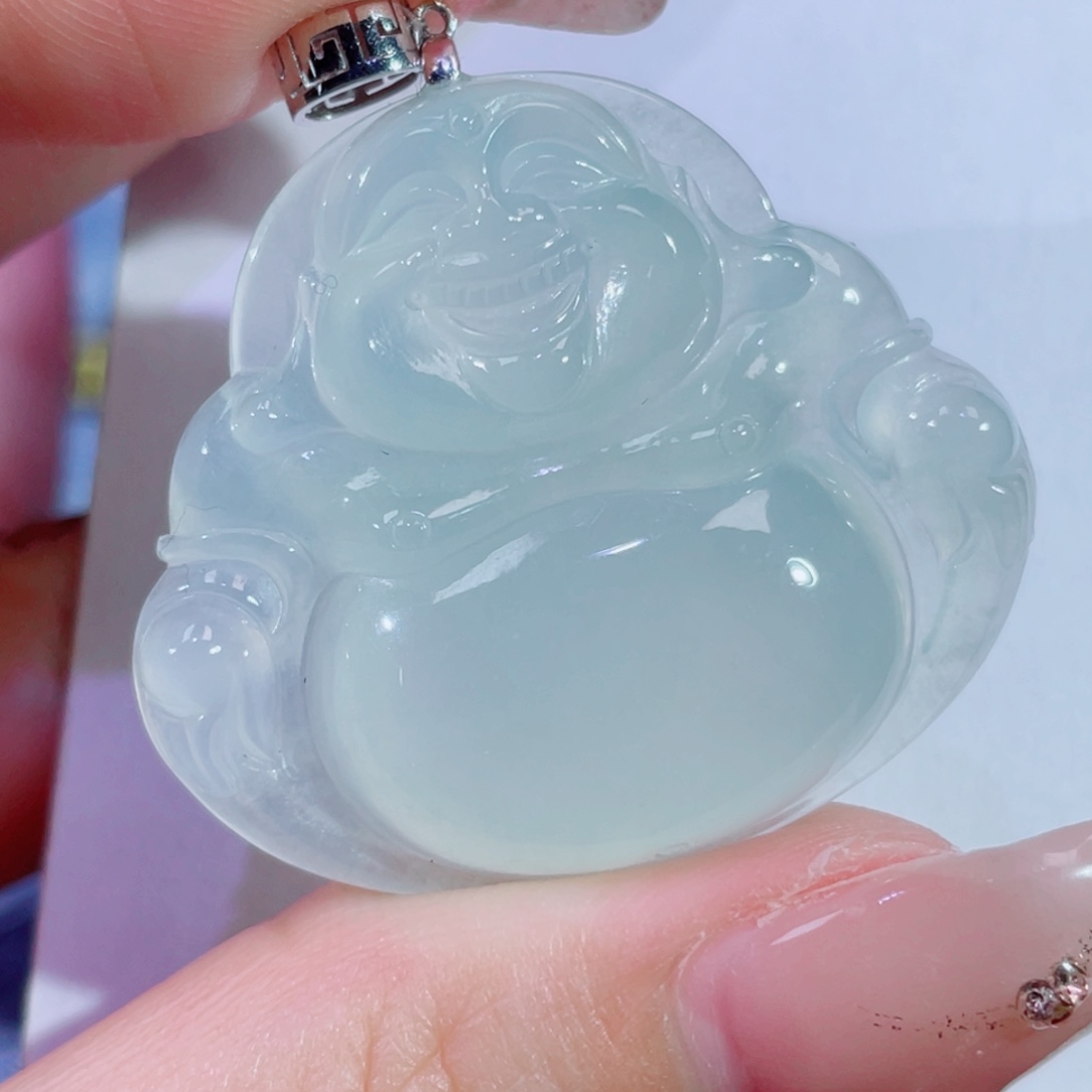 翡翠颈饰18K金镶嵌佛公