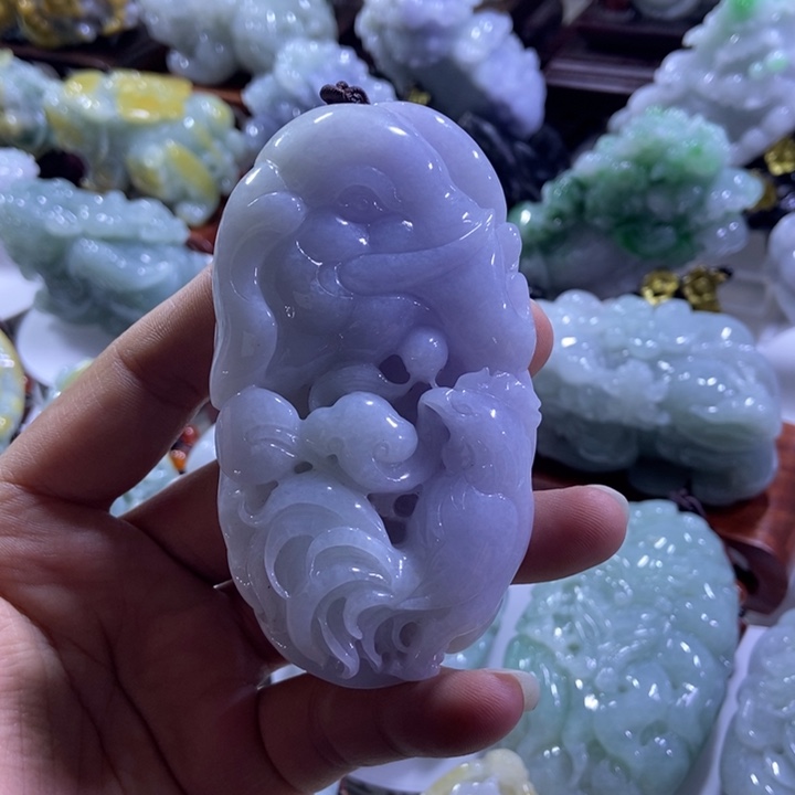 翡翠未镶嵌把件吉祥如意