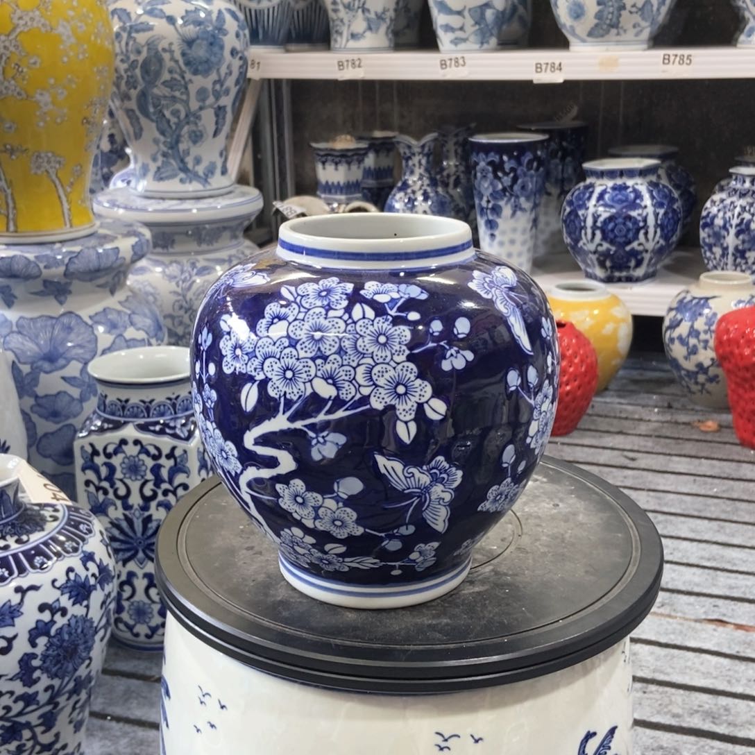 摆件花瓶手绘釉下彩轻微微瑕