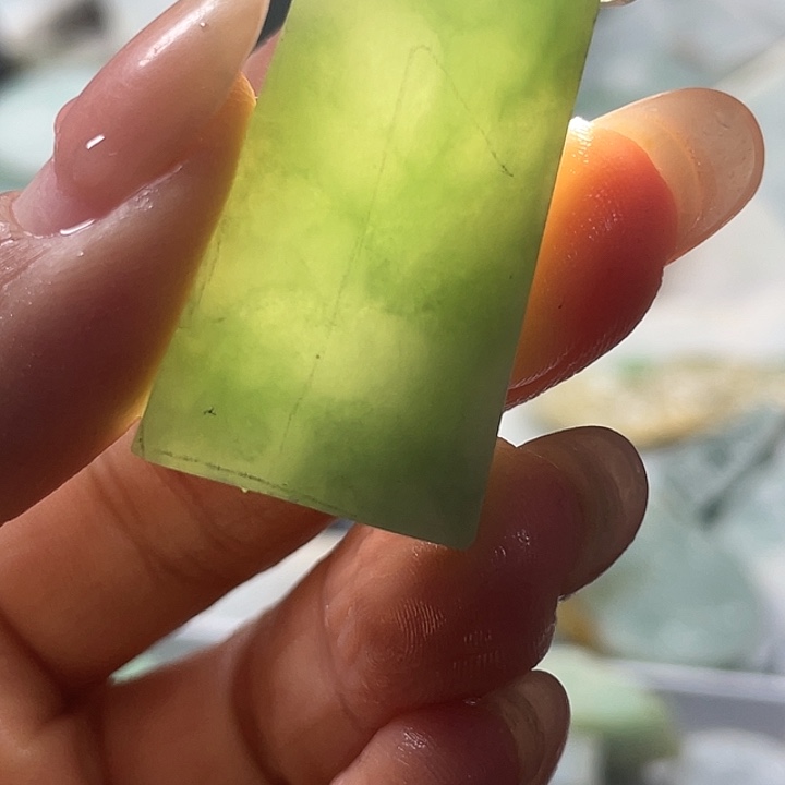 颈饰未镶嵌翡翠1