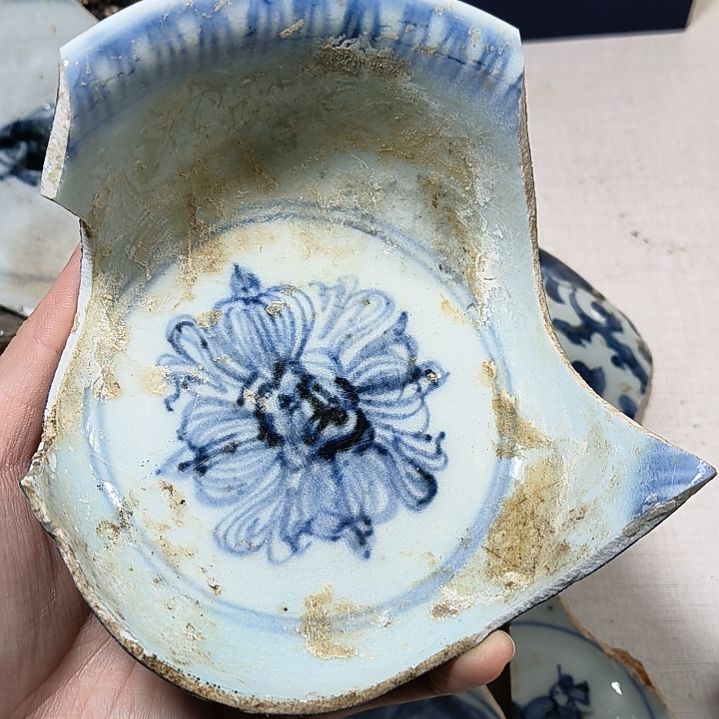 摆件瓷片瓷片瓷片瓷片