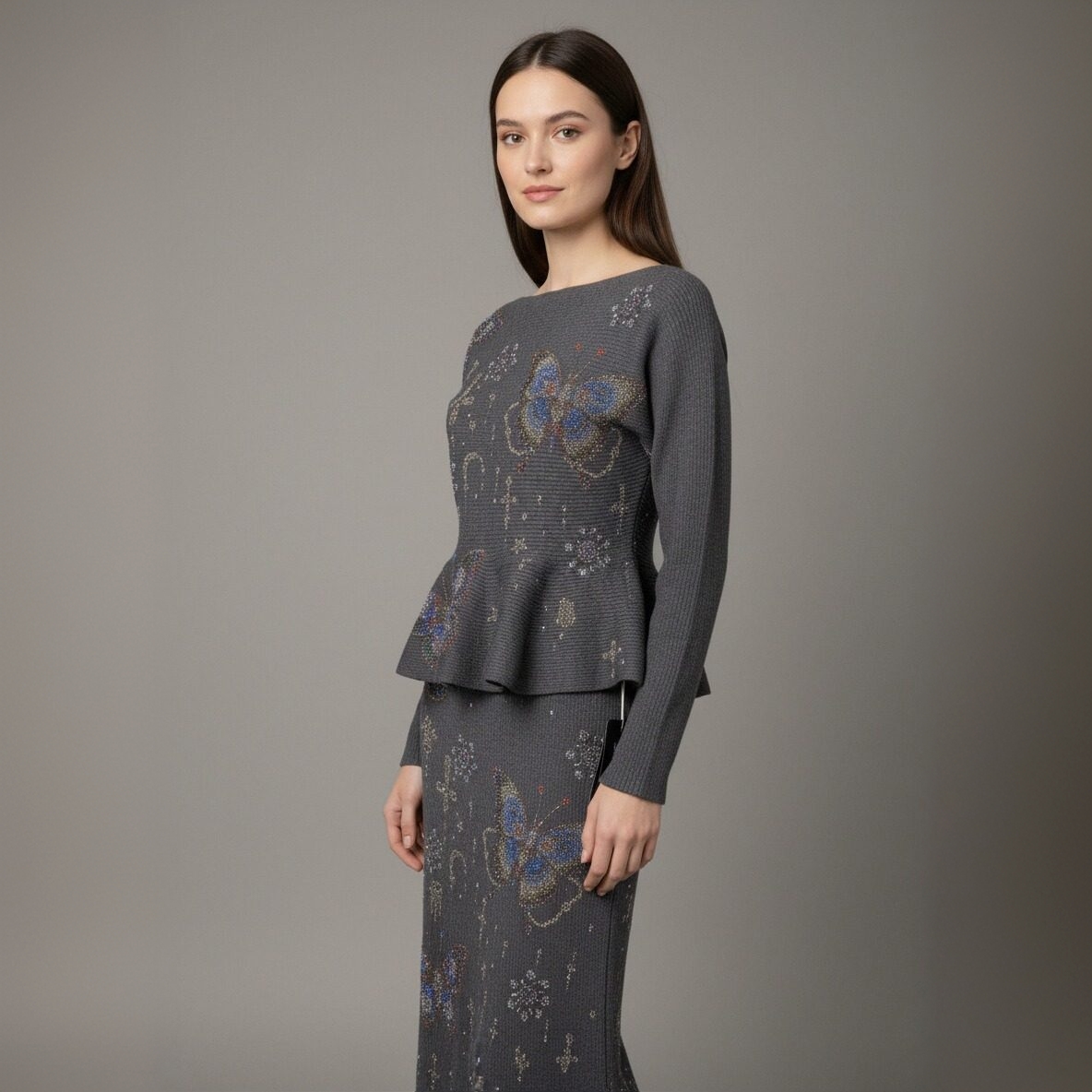 TCH蝴蝶星空烫钻条纹灰色【单独上衣】