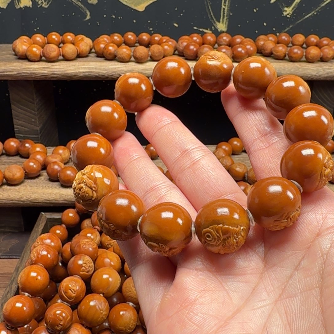 ****爷手串橄榄核1.8➕手工钟馗福利