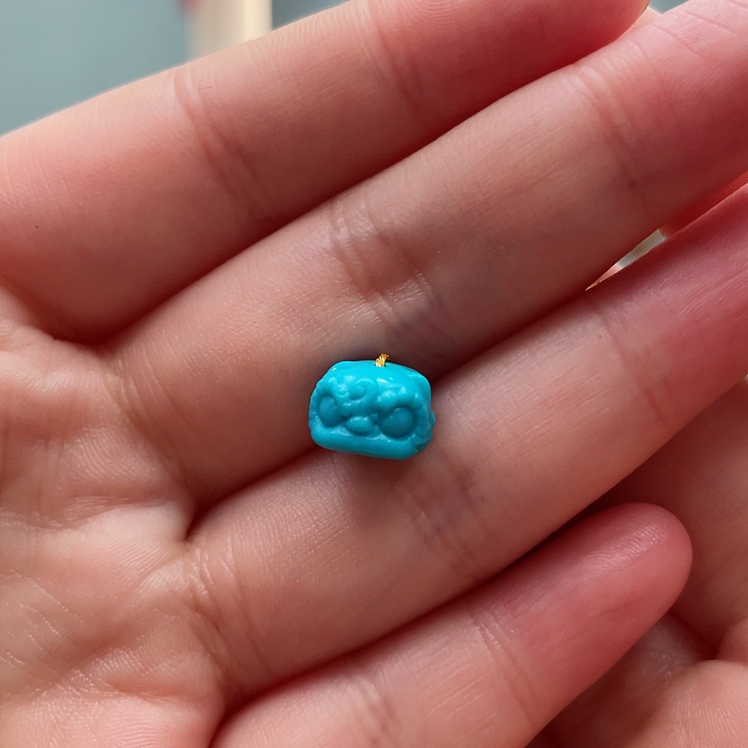 绿松石颈饰未镶嵌