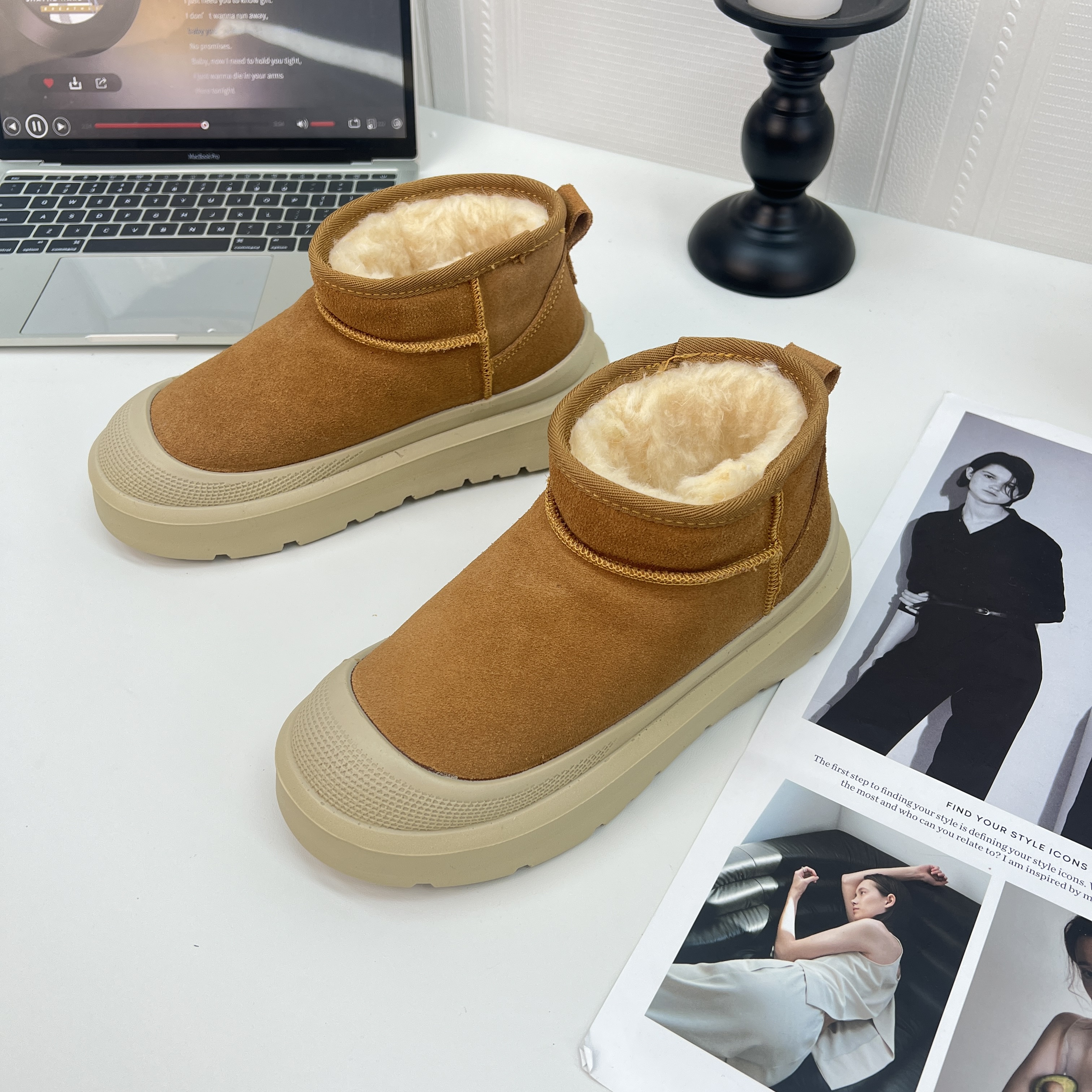 2025冬季新款加绒厚底增高百搭休闲时尚雪地靴  5287