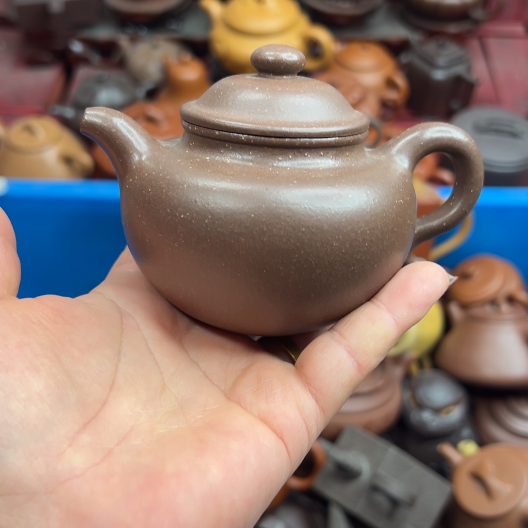 茶壶紫砂紫砂的……………………紫砂等