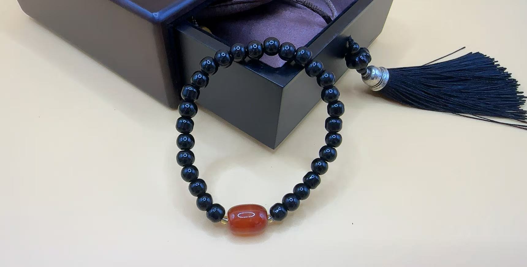 【一诺珠宝】高端一点红手串