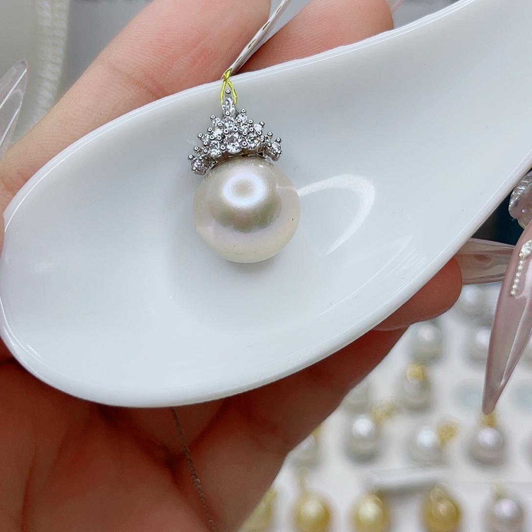 淡水珍珠合金吊坠(赠链)