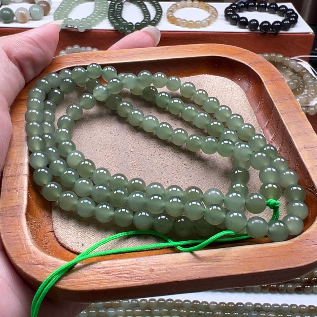 和田玉未镶嵌毛衣链珠串6mm