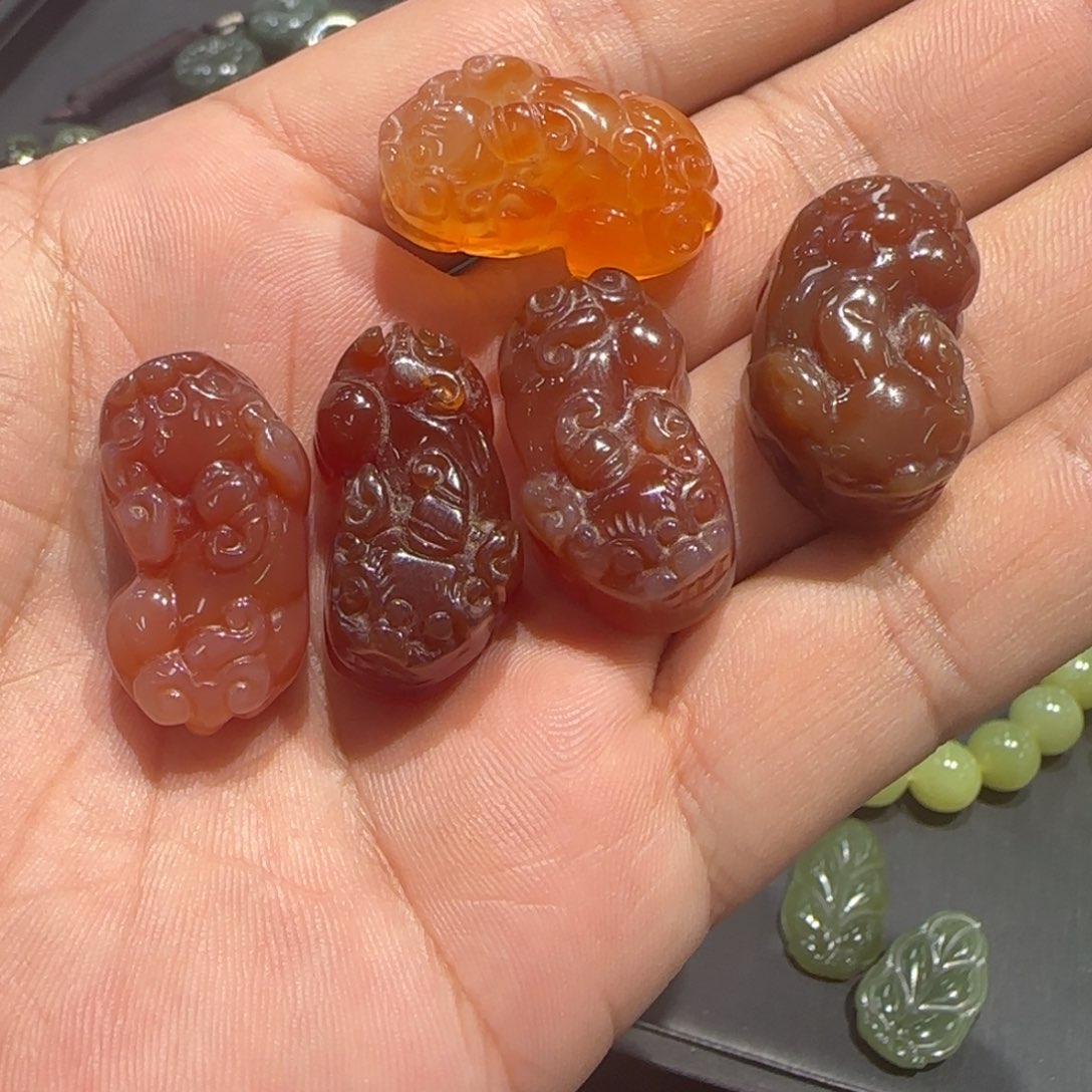 玛瑙/玉髓未镶嵌颈饰