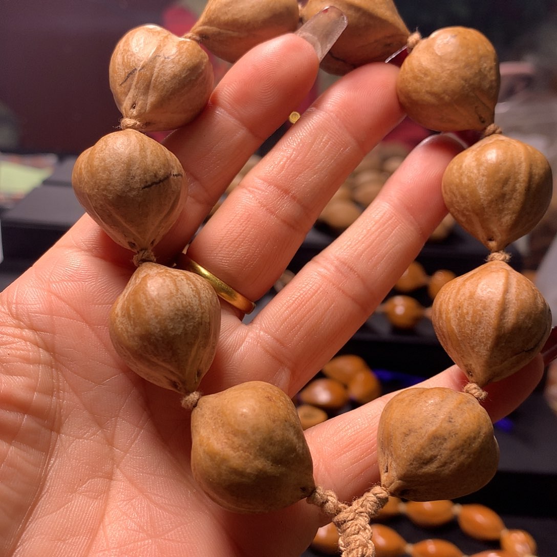 橄榄核手串/手链啷***～三花手串