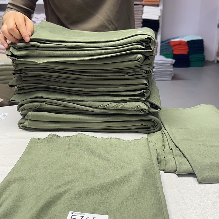 765号绿色单面小羊绒2米价格