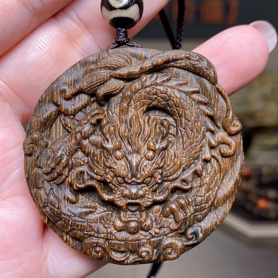 沉香木手串越南芽庄紫棋金丝玉化吊坠
