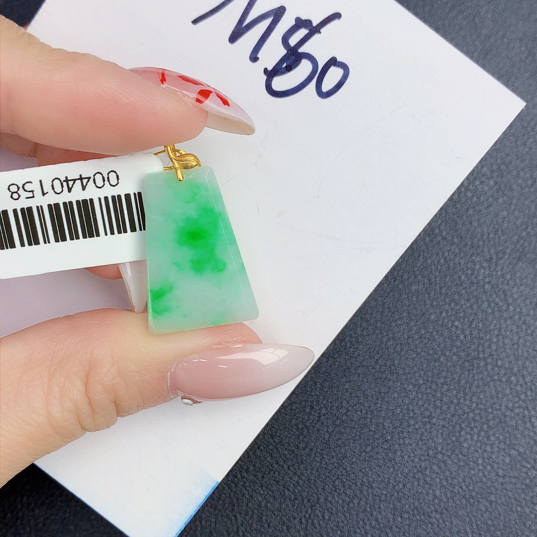 【闪购商品】翡翠颈饰18K金镶嵌0000000000