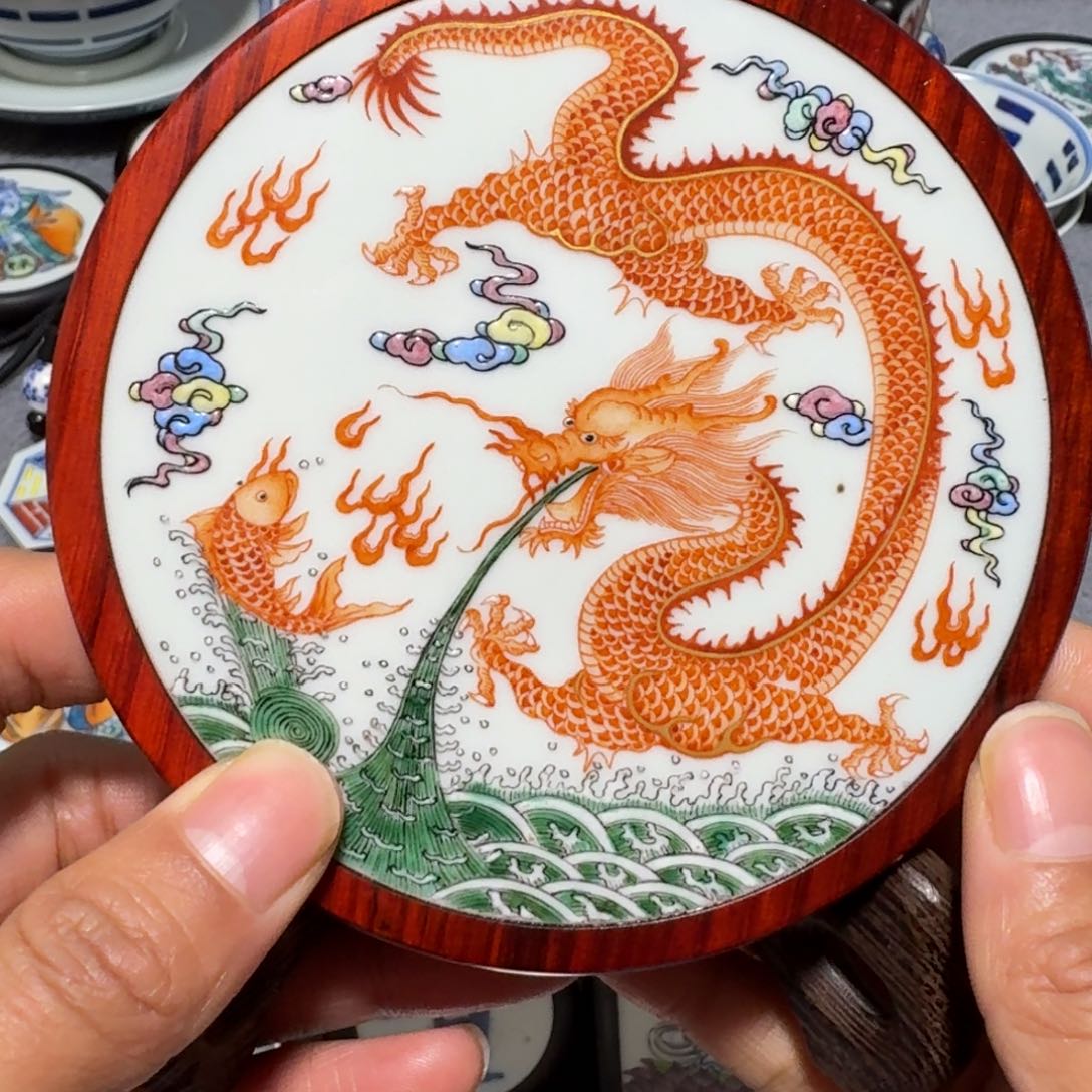 瓷片冇****?精品龙摆件一个