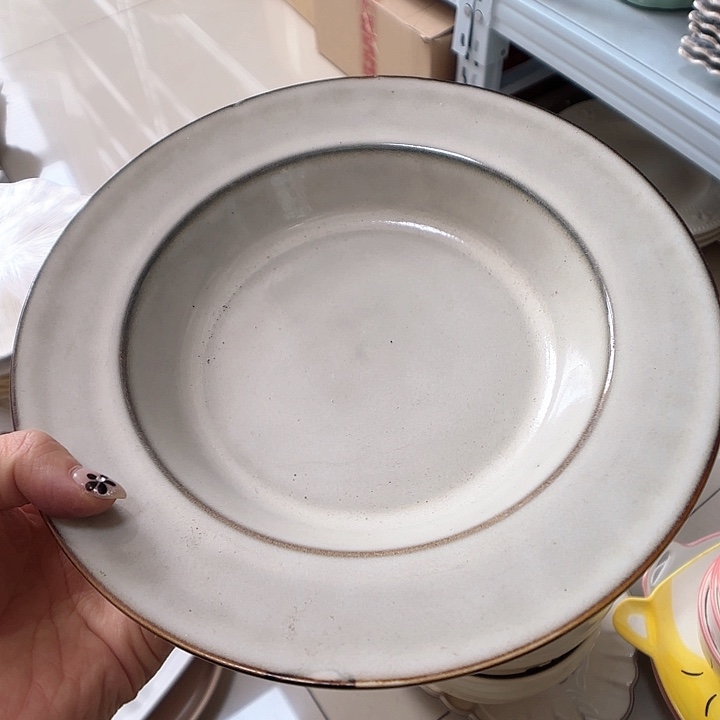 瓷片瑕疵特价陶瓷深盘