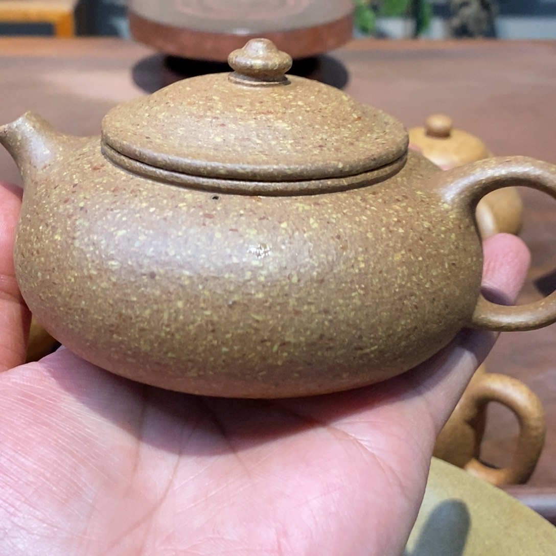 紫砂茶壶莫**R宜兴紫砂壶