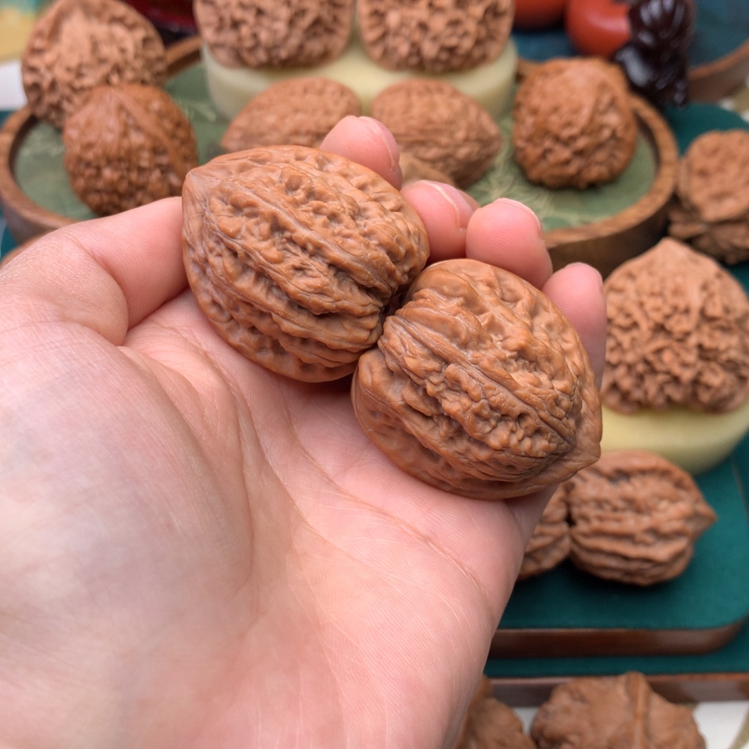 再***看文玩核桃把件核桃