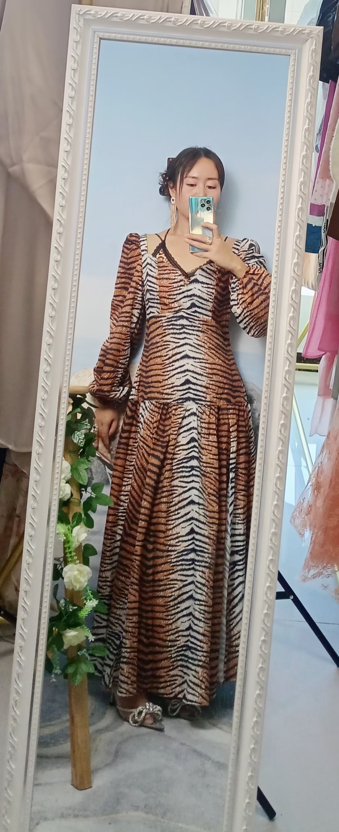 (389)新8901-8950迪拜毛毛专拍