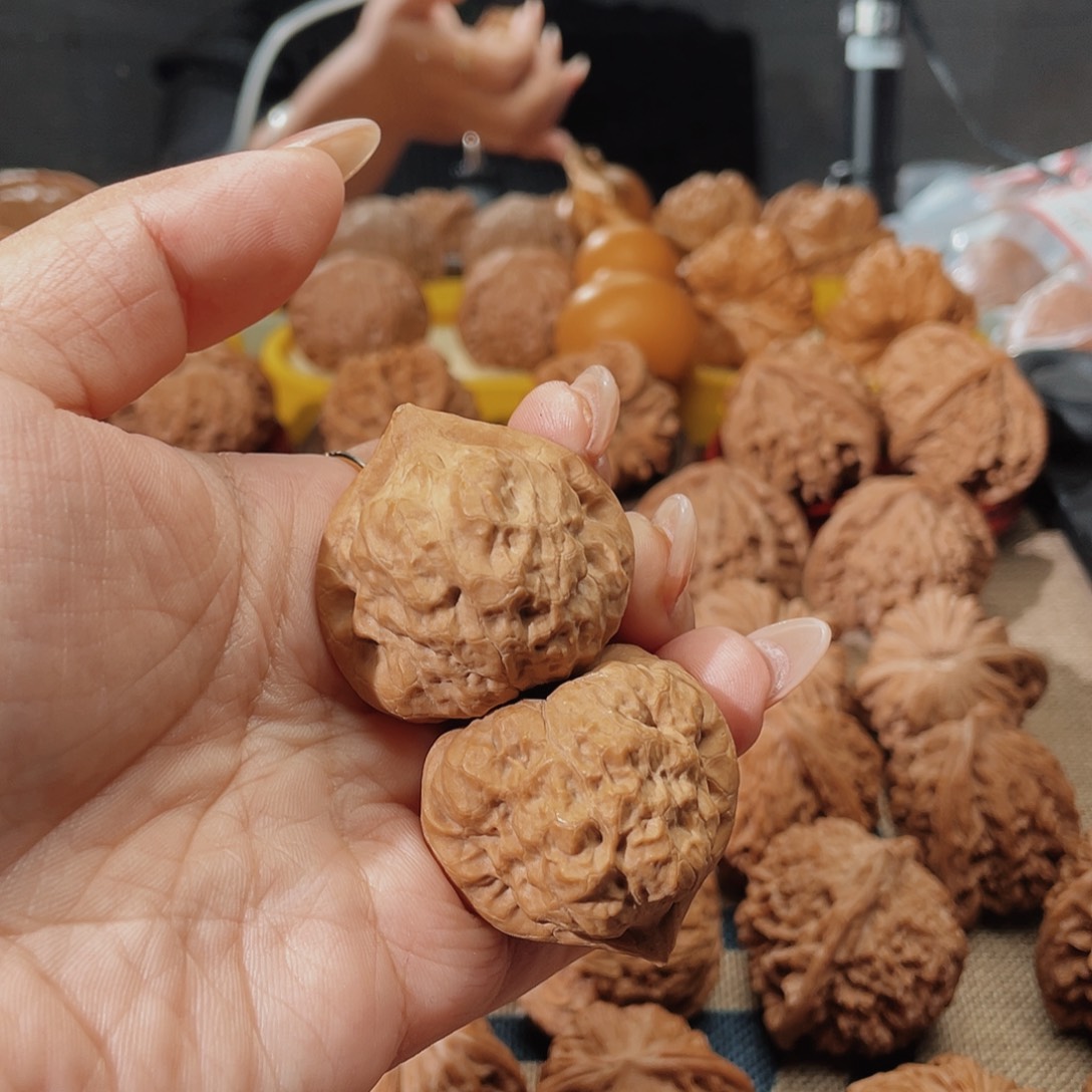 吊坠文玩核桃風**痕35古蝉