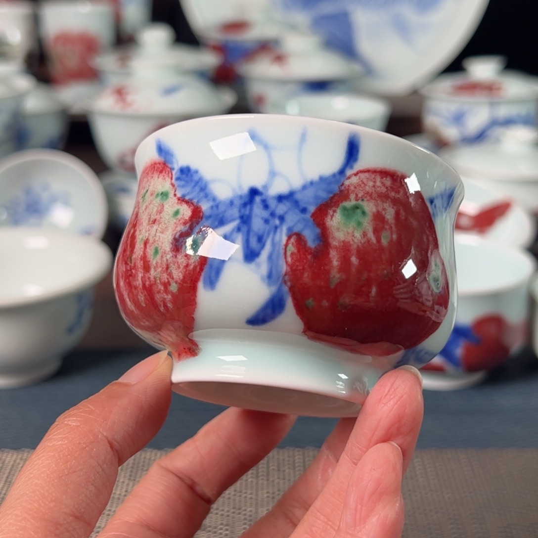 杯原矿青花釉里红瓷器