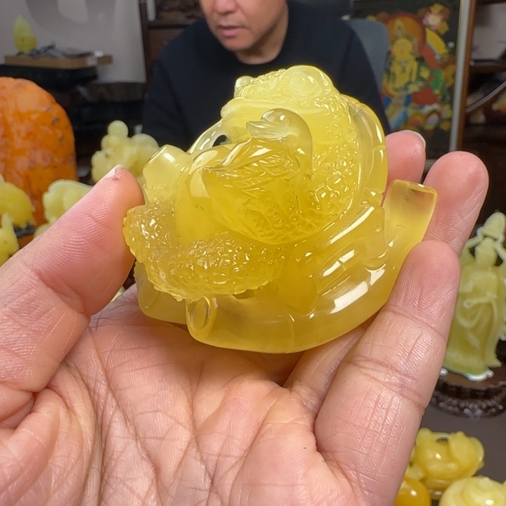 蜜蜡珠宝奇石未镶嵌