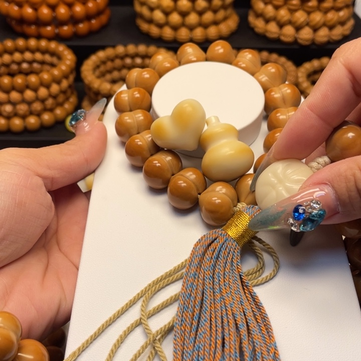 c***冉猴头核桃手串全品17大加柯基屁桃加爱心葫芦6号流苏