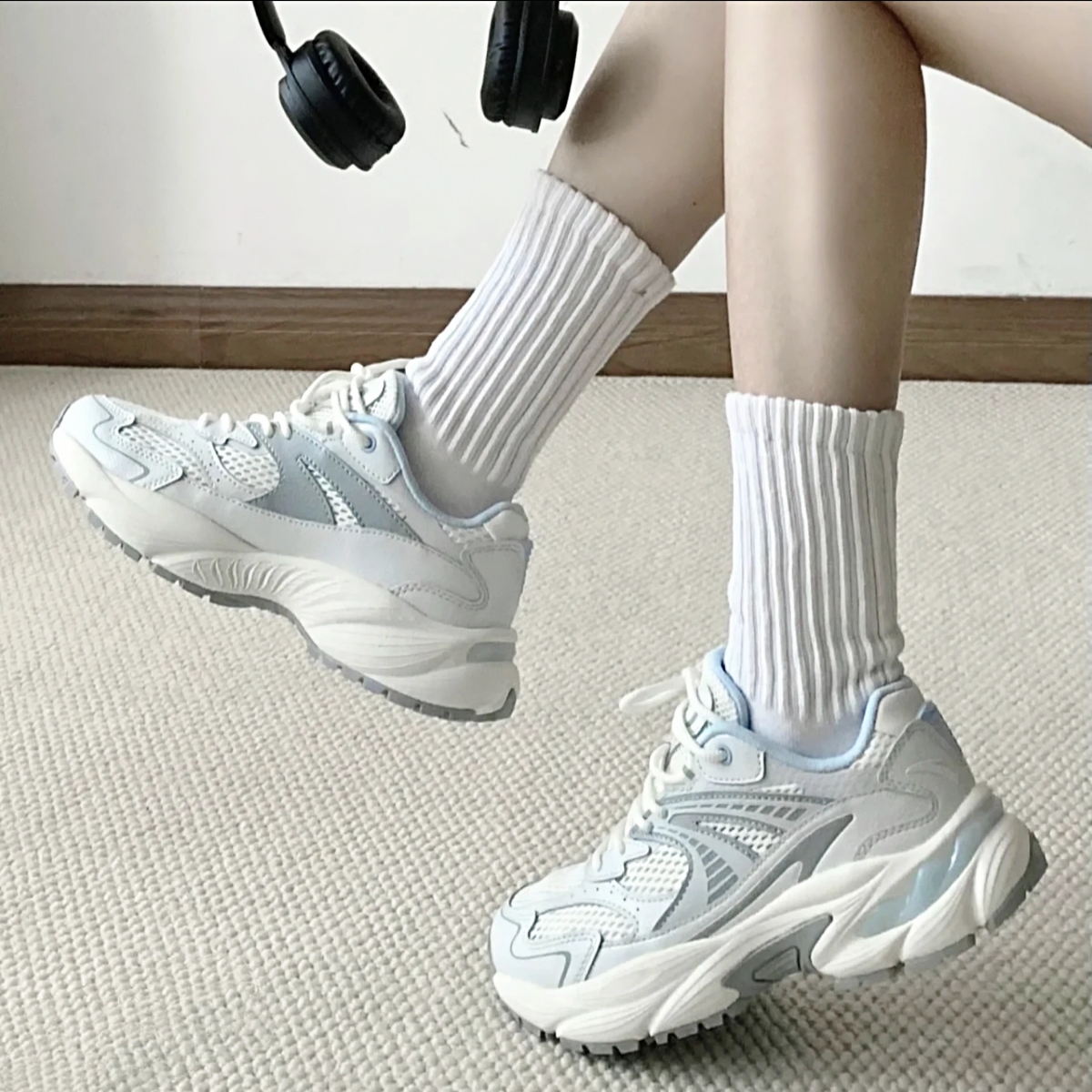 安踏光年丨AT802 革网拼接复古休闲鞋透气男女鞋2026夏季新款潮流