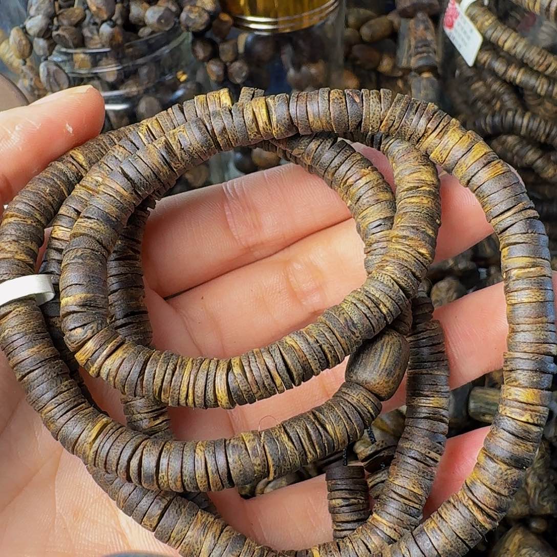 沉香手串T*｀老白棋沉水红油虫漏29