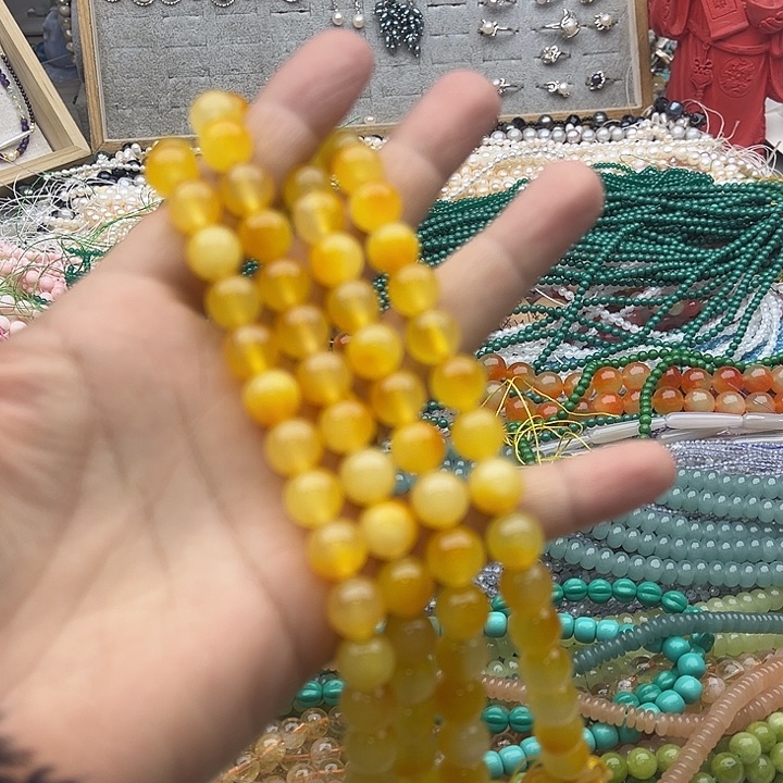 玛瑙/玉髓珠宝半成品未镶嵌一条10mm黄飘花