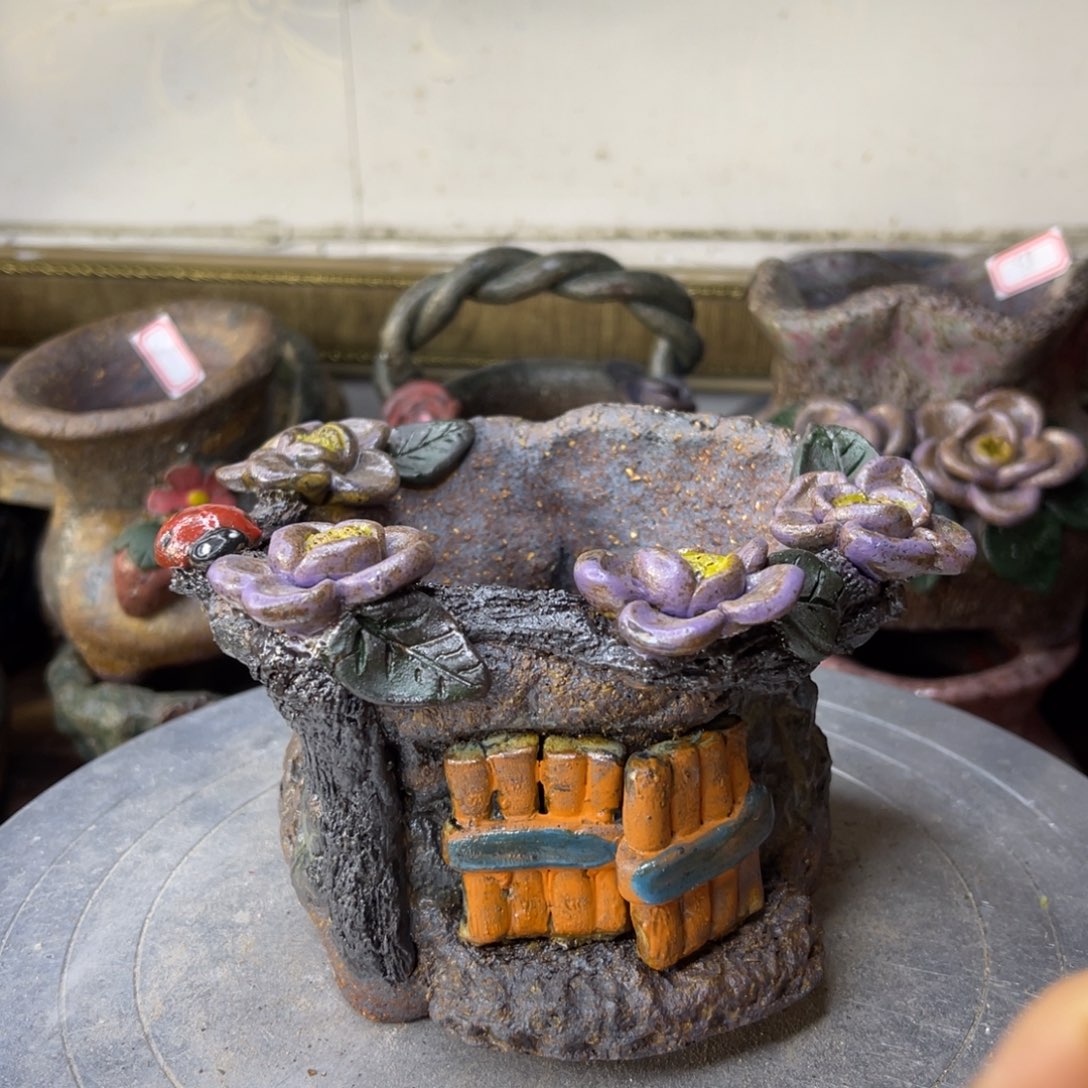 红陶粗砂陶瓷花盆